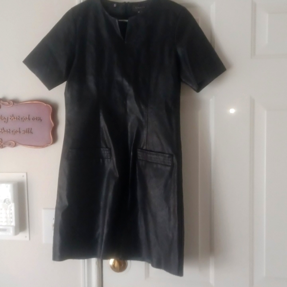 REALLY CUTE DRESS!! LOOKS JUST LIKE LEATER!!